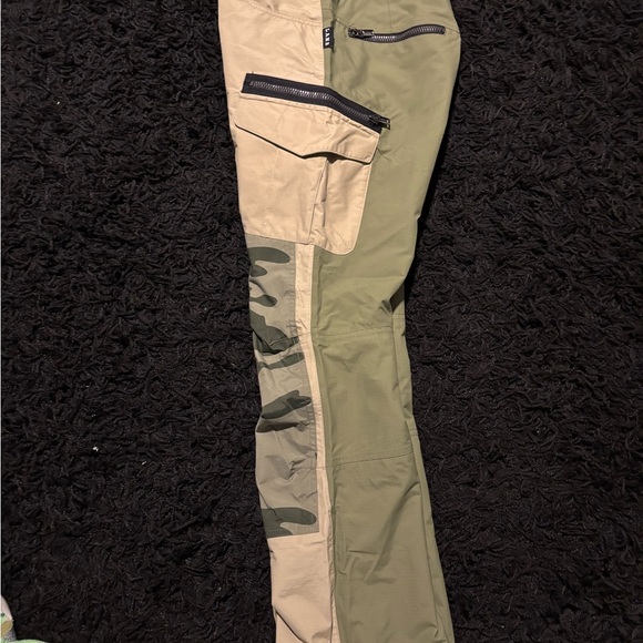 L. A. M. B by Burton Snowboard Pants - Picture 5 of 6